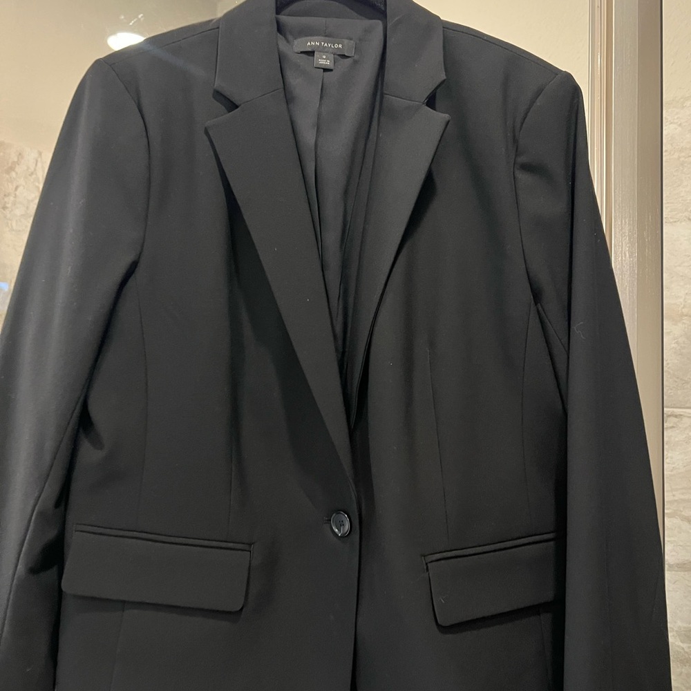 Ann Taylor Black Blazer Size 12